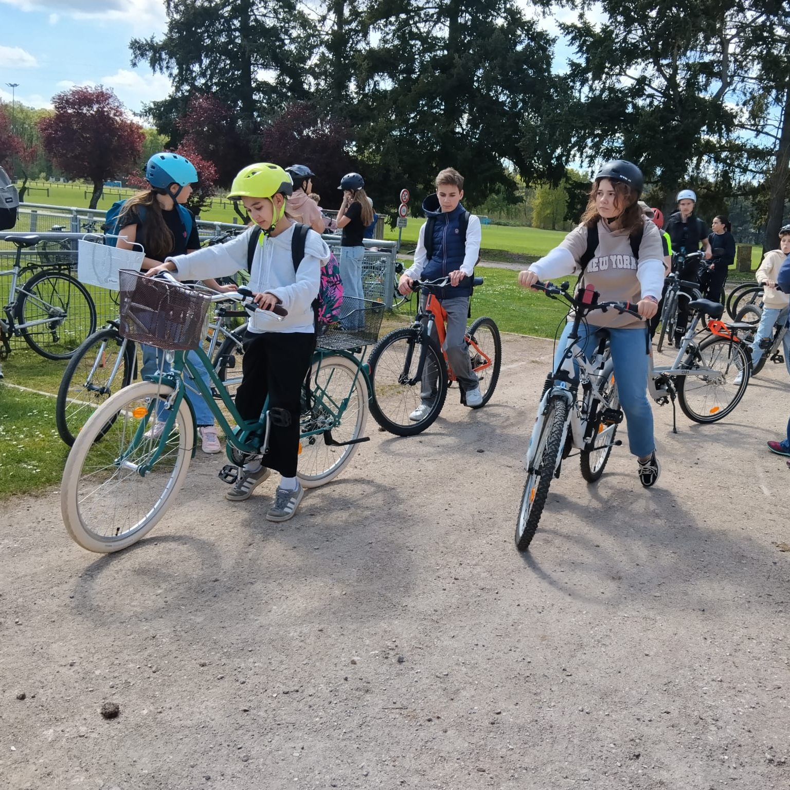 Mardi 14 Avril 2026 – Un petit tour à vélo…🚲
